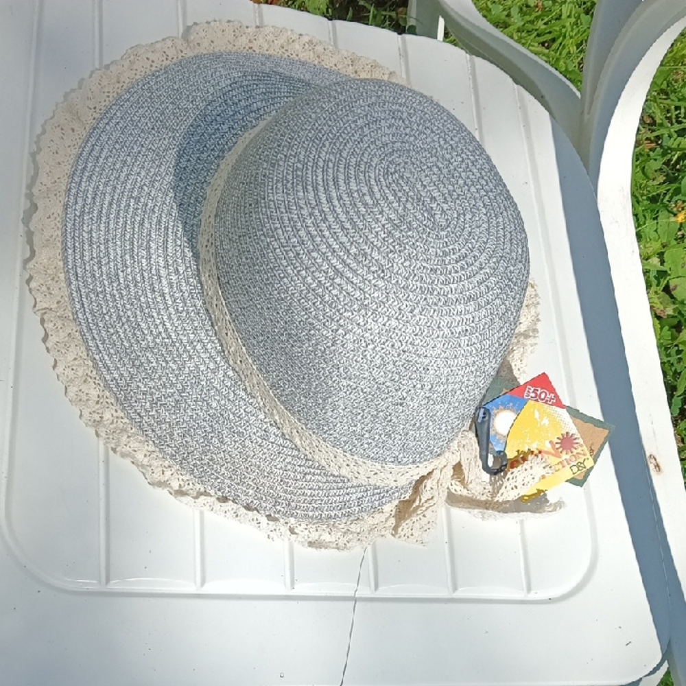 Victorian Trading Compang  Light Blue Sun Hat with Lace Trim